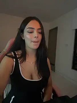 Snapshot of anniehart chatting on 11-29-25, 01:19 anniehart online show from 11-29-25, 01:19