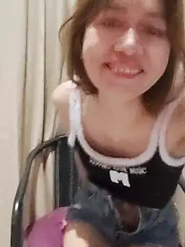 Little suzy5 online show from 02-26-25, 07:38