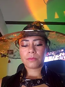 MistressSlut1 online show from 04-11-26, 11:03