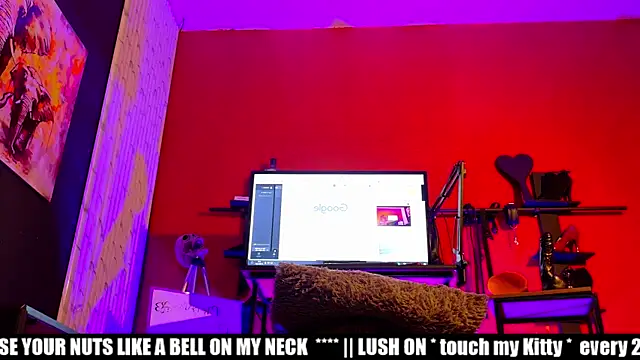 Snapshot of MistressSlut1 chatting on 05-21-26, 11:39 MistressSlut1 online show from 05-21-26, 11:39