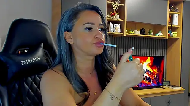 Claire95  online show from 11-20-25, 05:45