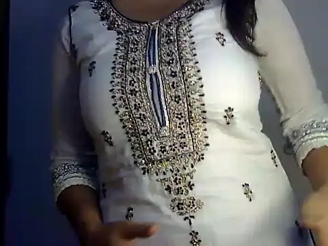 Snapshot of SiaraSiyA chatting on 05-09-26, 04:56 SiaraSiyA online show from 05-09-26, 04:56