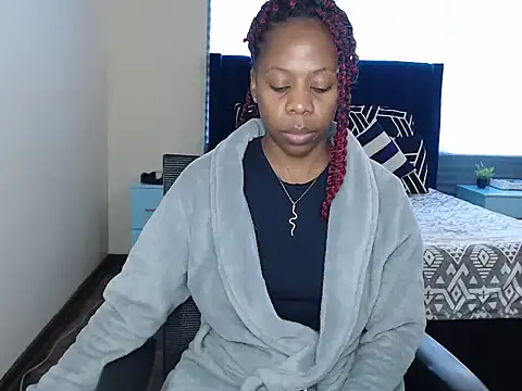 QUEENMANDYY online show from 06-24-26, 06:23
