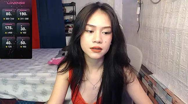 Snapshot of sweetmimi18 chatting on 12-25-24, 12:27 sweetmimi18 online show from 12-25-24, 12:27