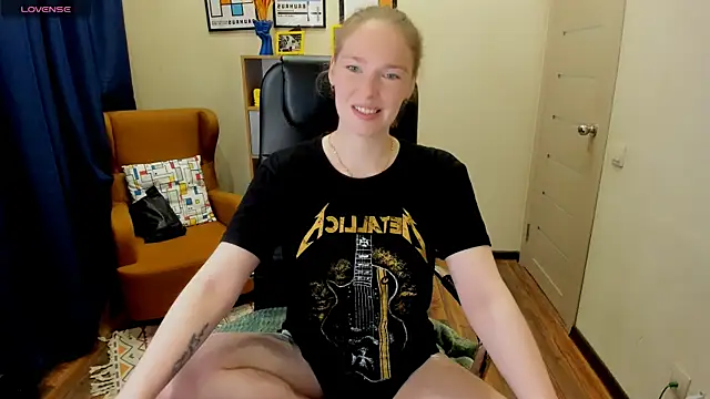  fiona Love online show from 06-21-26, 08:11