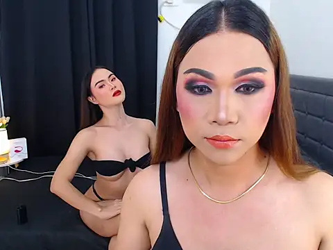 CarlaXFrancine online show from 08-01-26, 02:44