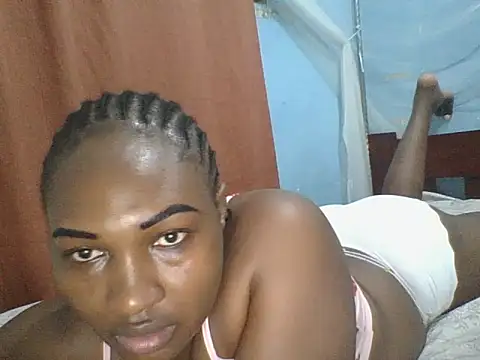 cute lavenda online show from 12-04-25, 12:42