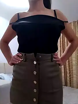 baby sweet girl  online show from 01-24-25, 03:00