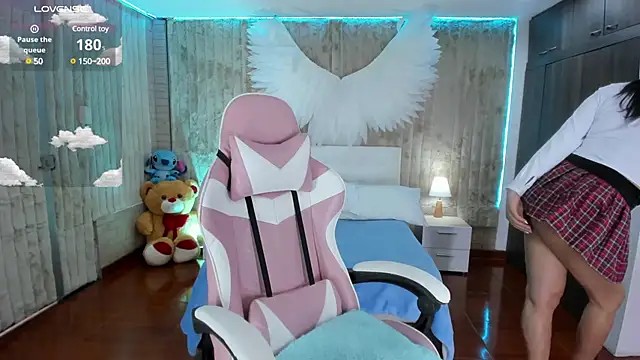 Snapshot of floryn_susana chatting on 01-13-25, 07:53 floryn susana online show from 01-13-25, 07:53