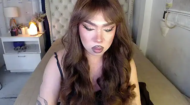 Snapshot of RebecaNextToYou chatting on 01-05-25, 08:42 RebecaNextToYou online show from 01-05-25, 08:42