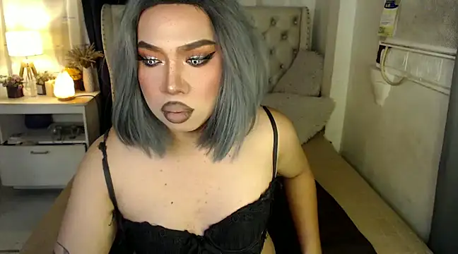 Snapshot of RebecaNextToYou chatting on 01-18-25, 05:04 RebecaNextToYou online show from 01-18-25, 05:04