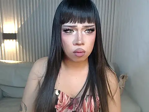 Snapshot of RebecaNextToYou chatting on 11-27-25, 05:04 RebecaNextToYou online show from 11-27-25, 05:04