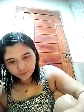 Snapshot of MS_Isabella_Snow92 chatting on 02-13-26, 01:01 MS Isabella Snow92 online show from 02-13-26, 01:01