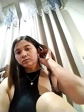 MS Isabella Snow92 online show from 05-17-26, 10:06