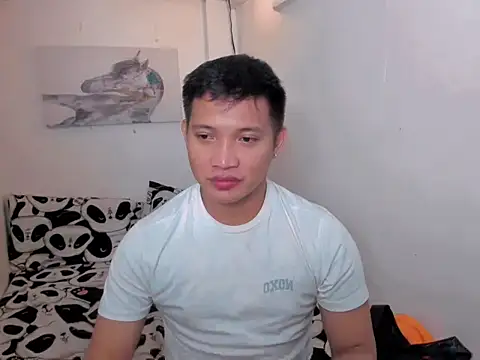 xSebastian19 online show from 02-12-26, 06:14