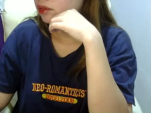    zurIII09  online show from 11-13-25, 09:52