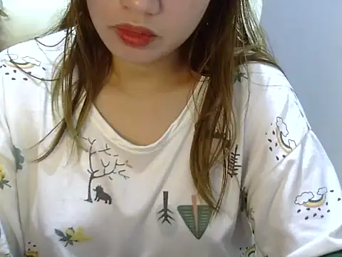    zurIII09  online show from 12-17-25, 08:09