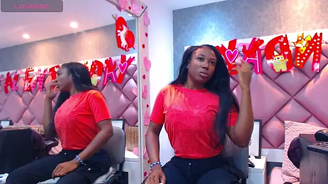 DanielaDuff online show from 09-26-25, 08:02