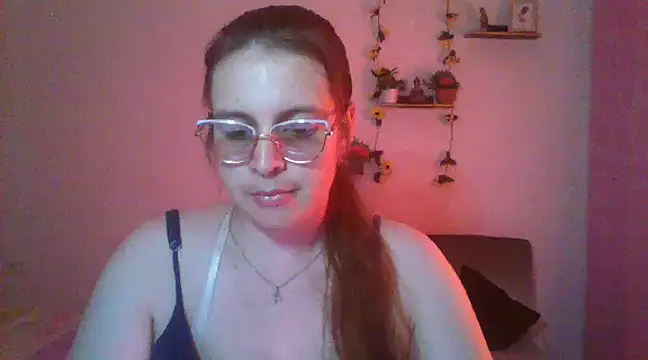 lorenitabella online show from 03-08-25, 12:22