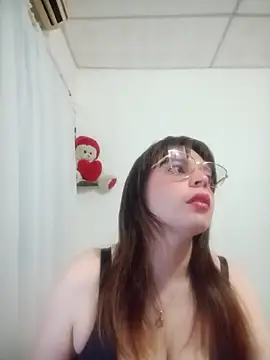 Snapshot of lorenitabella chatting on 07-14-26, 08:30 lorenitabella online show from 07-14-26, 08:30