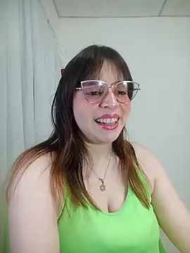 Snapshot of lorenitabella chatting on 07-20-26, 08:33 lorenitabella online show from 07-20-26, 08:33