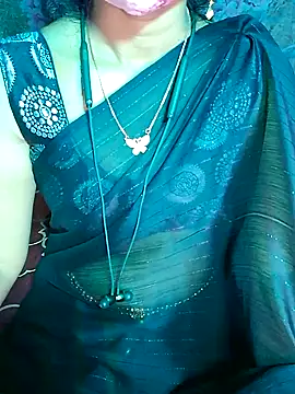 Snapshot of XBHUUME chatting on 01-03-25, 05:42 XBHUUME online show from 01-03-25, 05:42