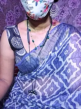 Snapshot of XBHUUME chatting on 02-28-25, 05:59 XBHUUME online show from 02-28-25, 05:59