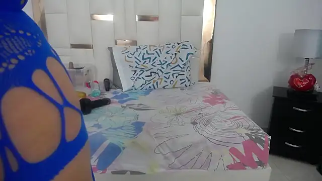 Snapshot of ambercordoba chatting on 02-19-25, 07:27 ambercordoba online show from 02-19-25, 07:27