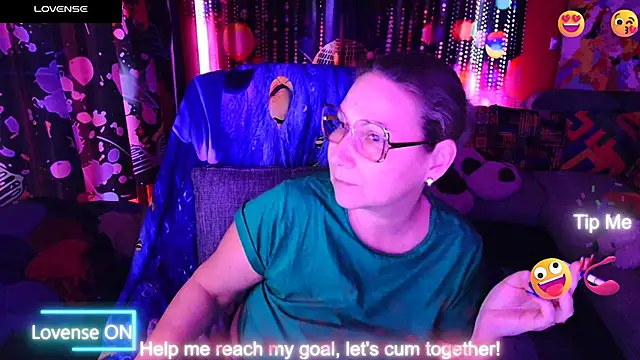 mature lisa naughty online show from 01-21-25, 02:37