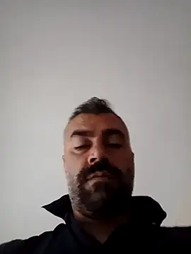 kevgir08 online show from 06-19-26, 03:44