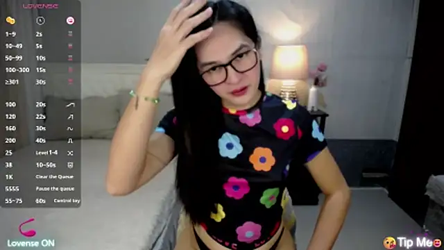 xAsianSweetHeart online show from 04-28-26, 12:20