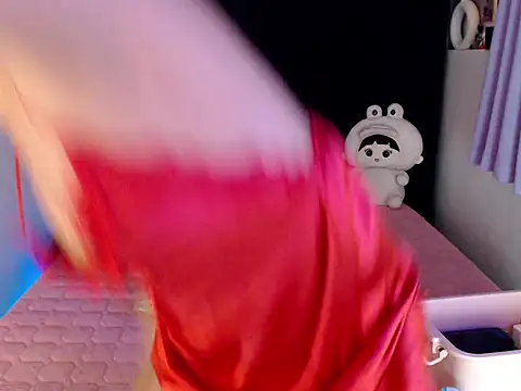 Snapshot of Angelic_Fuckerxxx chatting on 03-10-26, 10:42 Angelic Fuckerxxx online show from 03-10-26, 10:42