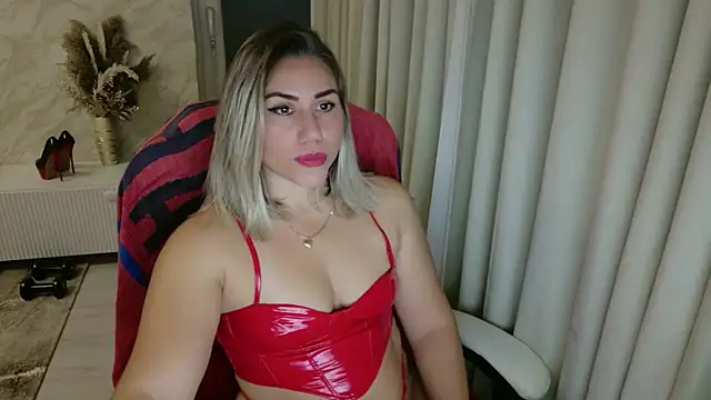 Snapshot of Annyfit4you chatting on 10-19-25, 01:17 Annyfit4you online show from 10-19-25, 01:17