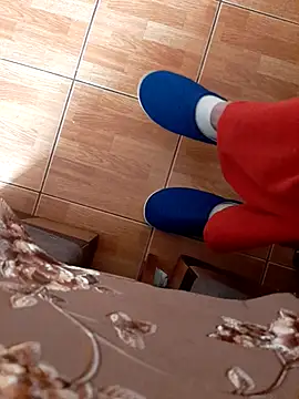 Snapshot of feet_toes chatting on 11-04-25, 07:29 feet toes online show from 11-04-25, 07:29