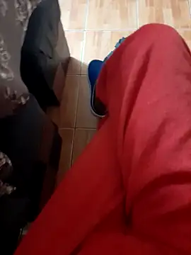 Snapshot of feet_toes chatting on 12-02-25, 07:03 feet toes online show from 12-02-25, 07:03