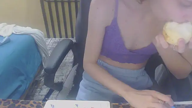 Laco-cO online show from 11-09-25, 04:16