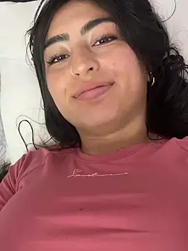 Snapshot of Blue_Petite chatting on 03-14-25, 06:18 Blue Petite online show from 03-14-25, 06:18