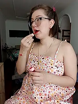 Snapshot of HunnyyLove chatting on 03-01-25, 06:11 HunnyyLove online show from 03-01-25, 06:11