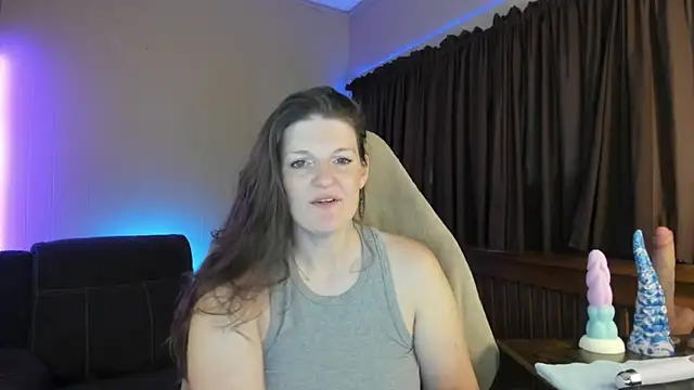 Kelly Carolina online show from 10-05-25, 12:14