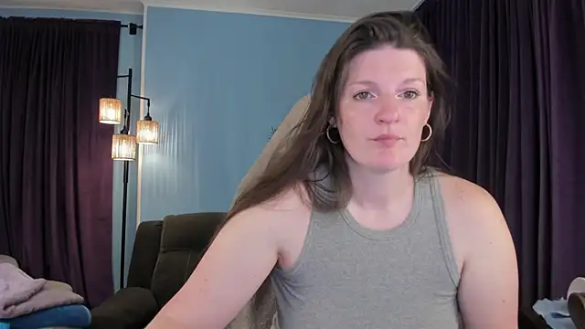 Kelly Carolina online show from 02-19-26, 12:12