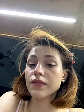 Snapshot of Camilla_Railian chatting on 10-10-25, 04:06 Camilla Railian online show from 10-10-25, 04:06