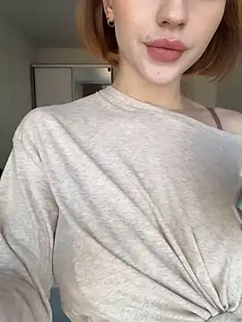 Snapshot of Camilla_Railian chatting on 02-10-26, 11:47 Camilla Railian online show from 02-10-26, 11:47