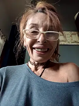 FrozenWaffle online show from 04-26-26, 02:04