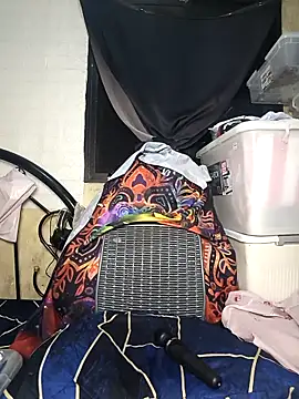 Snapshot of _Shimmerlyn_ chatting on 03-09-26, 12:20 Shimmerlyn online show from 03-09-26, 12:20