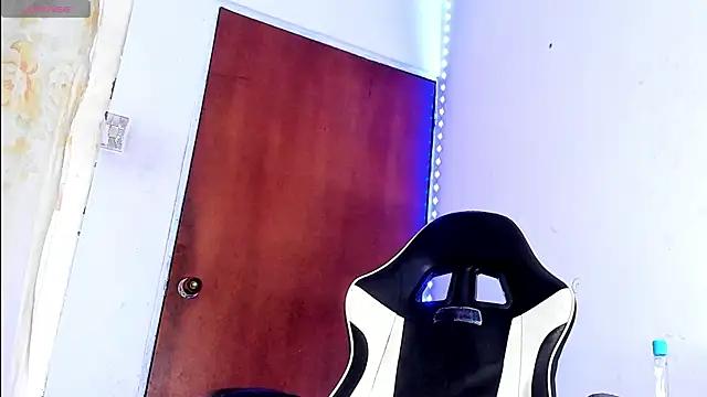 YeremiBrowm online show from 12-23-24, 11:49