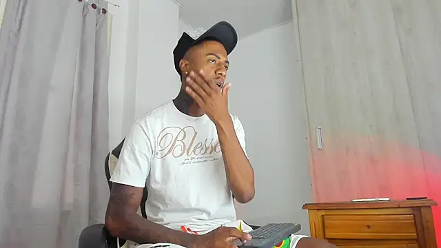 YeremiBrowm online show from 09-09-25, 03:44