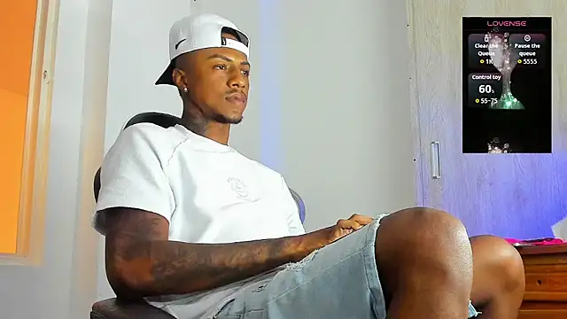 YeremiBrowm online show from 10-07-25, 09:23