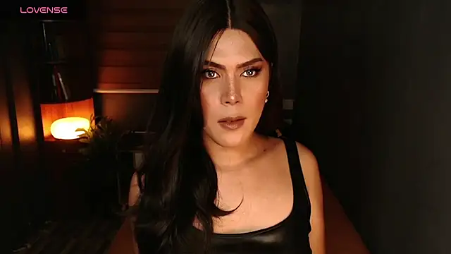 SweetieZeveey  online show from 03-16-26, 06:56