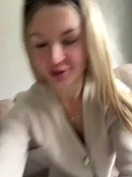 AngelMiaM online show from 04-28-26, 07:24