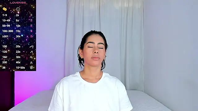 Snapshot of VioletaSotter chatting on 03-07-26, 12:13 VioletaSotter online show from 03-07-26, 12:13